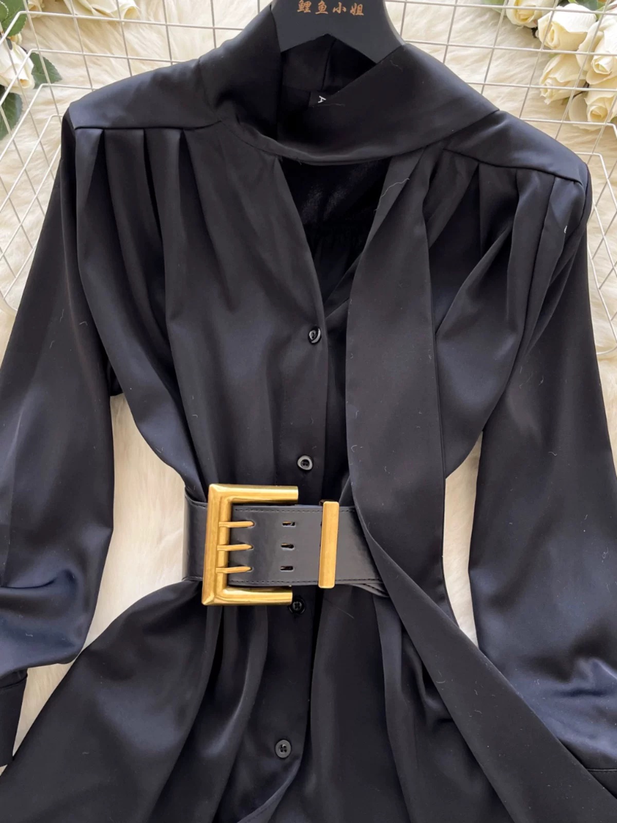 Royal moments shirt SH125 images